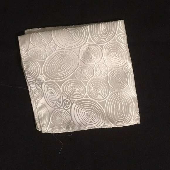 Silk Tie - Picture 4 of 6